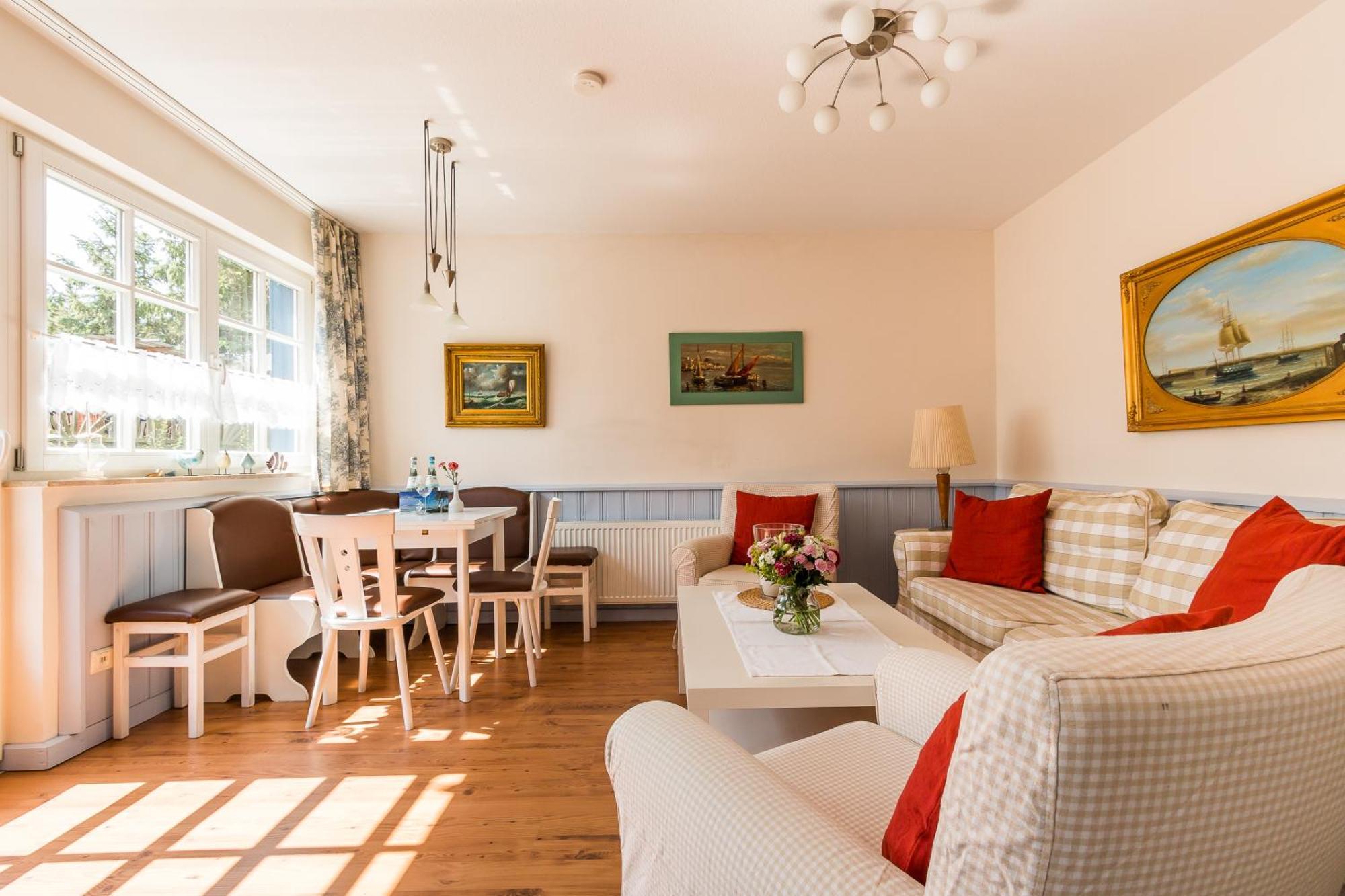 Hus In Luv Apartment Born Ngoại thất bức ảnh